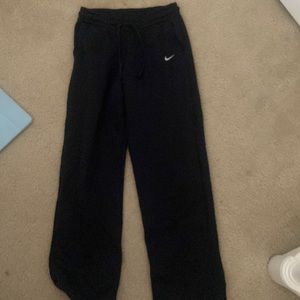 Black Nike Sweatpants